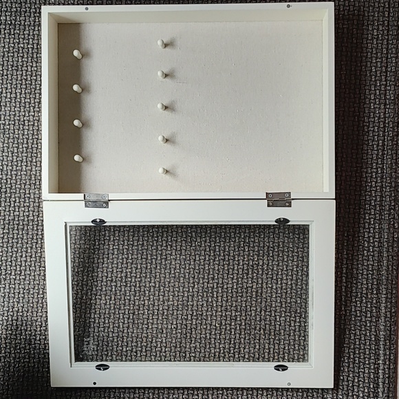 Wall Jewelry Organizer - Picture 6 of 7